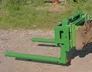 Round bale handler side veiw